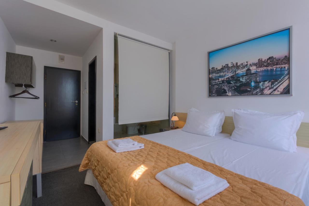 Hotel Odyssey Sozopol Esterno foto