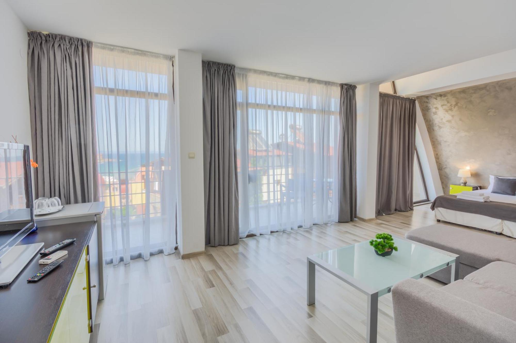 Hotel Odyssey Sozopol Esterno foto