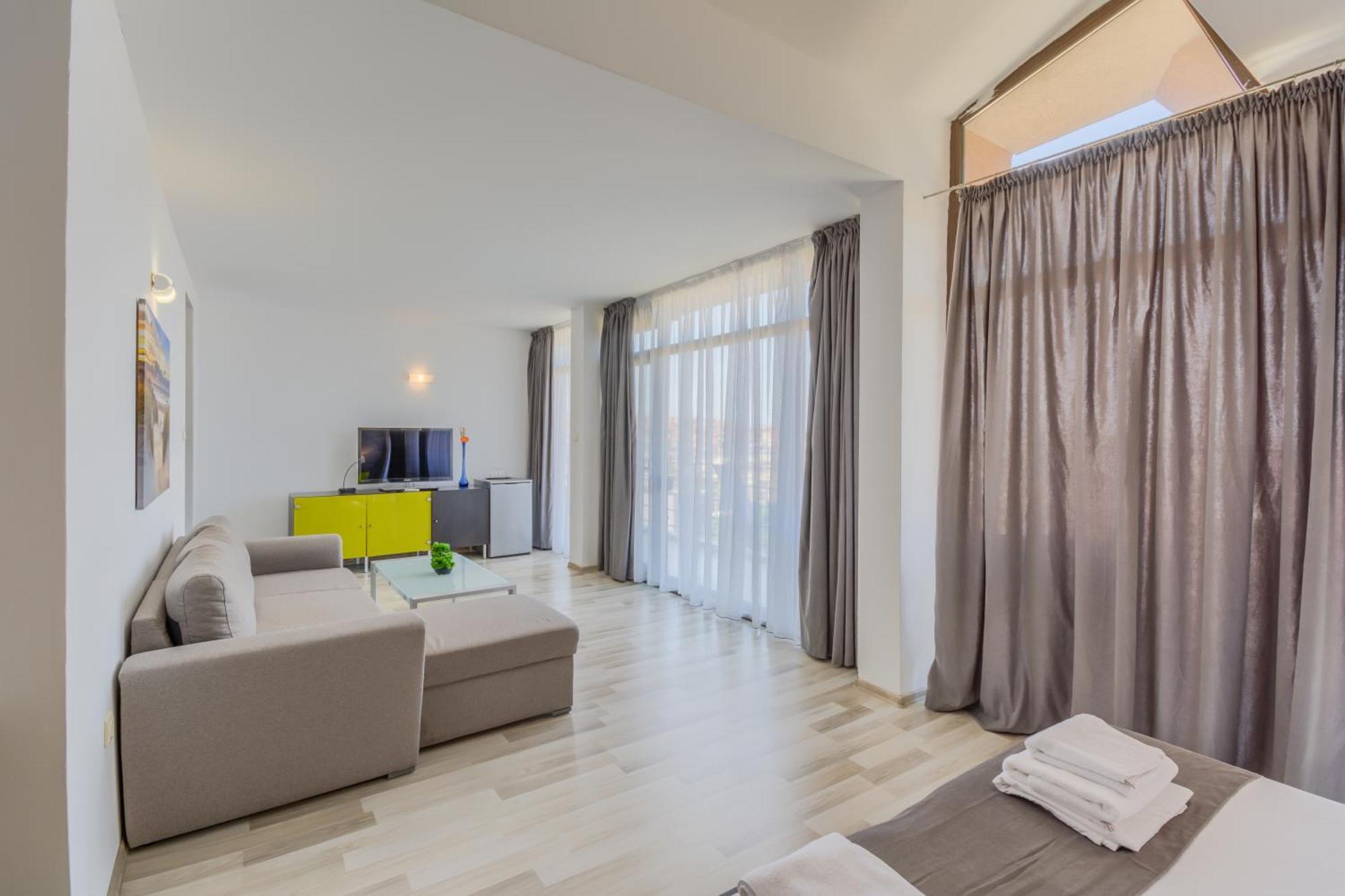 Hotel Odyssey Sozopol Esterno foto