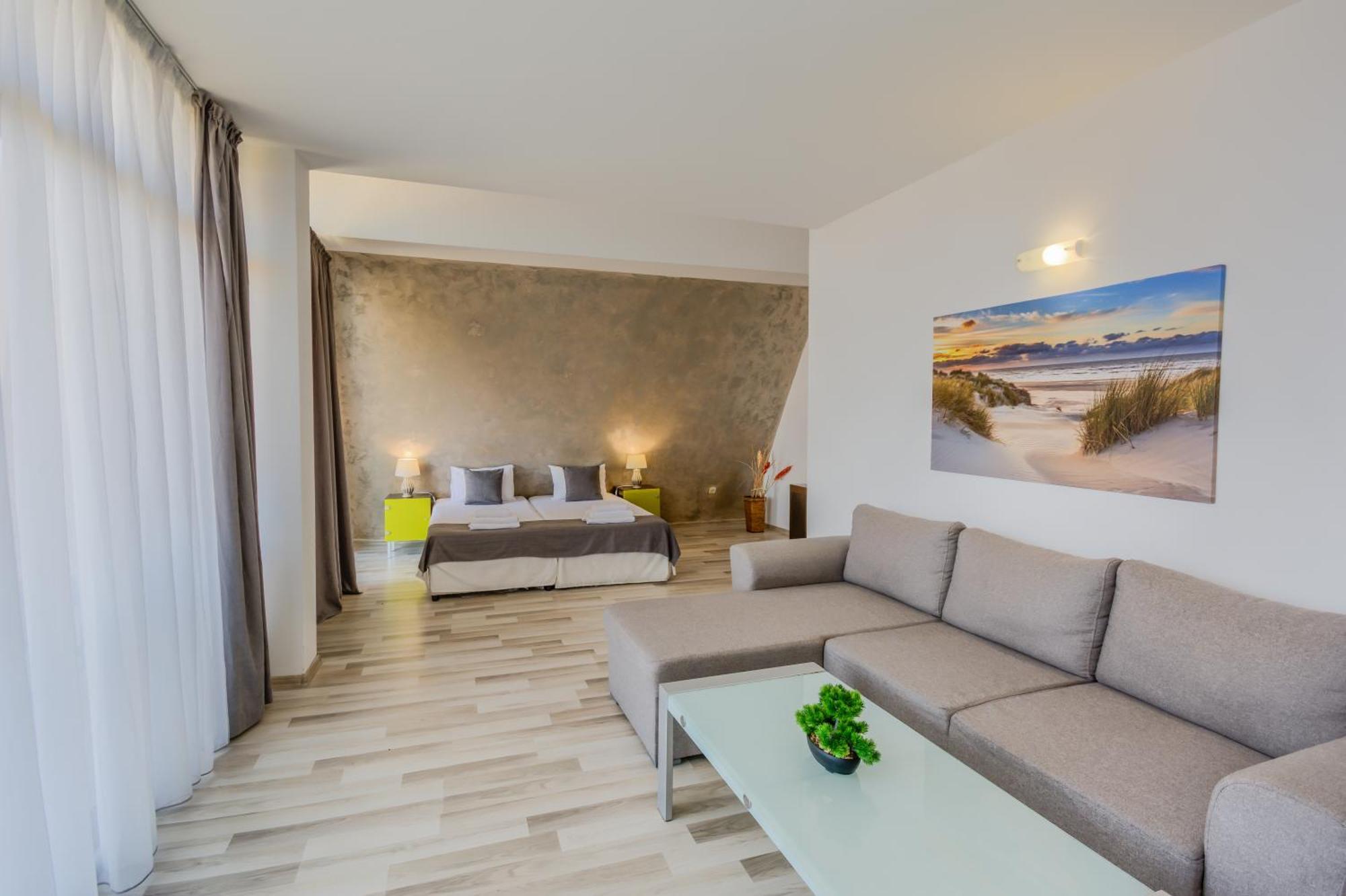 Hotel Odyssey Sozopol Esterno foto
